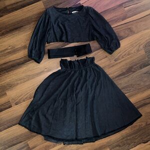 Vintage 50s-60s ILGWU Union Made Floral Lace 2 PieceDress Cut Cropped Skirt Belt